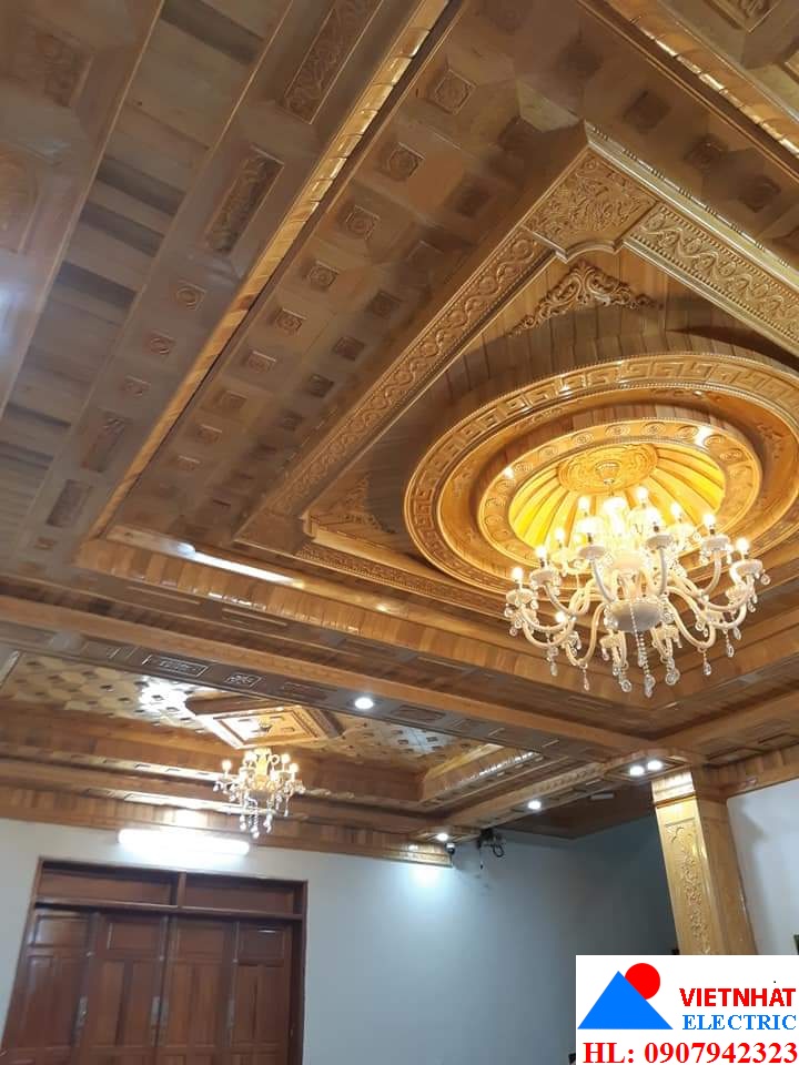 Thi Công Trần Gỗ Tại TP. HCM
